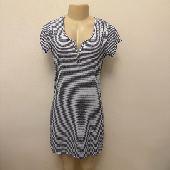 Laura Ashley Ribbed Nightgown Blue White Sleep Shirt Size Small Stretch Women's - Picture 11 of 11